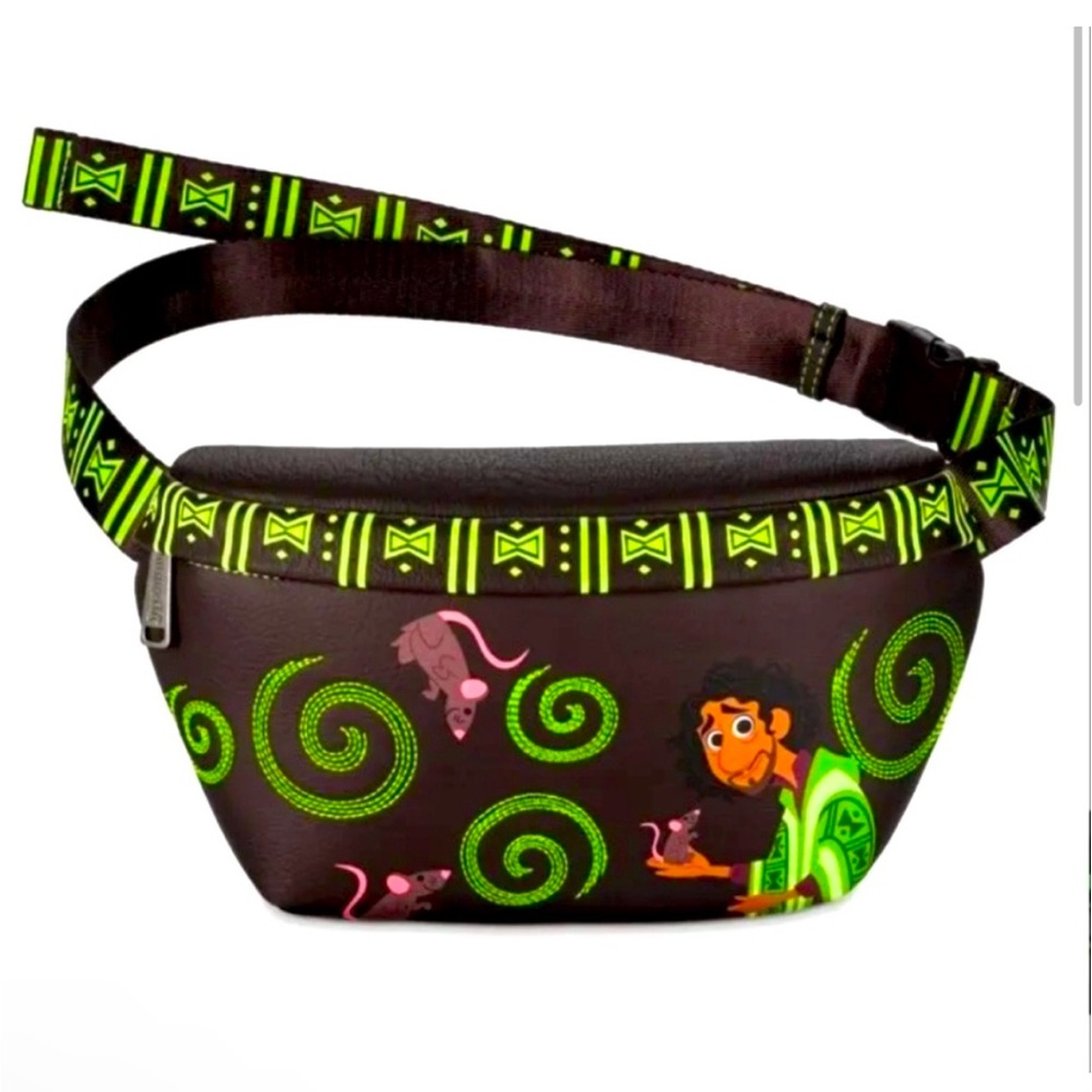 Encanto "We Don't Talk About Bruno" Glow in the Dark Loungefly Fanny Dis…